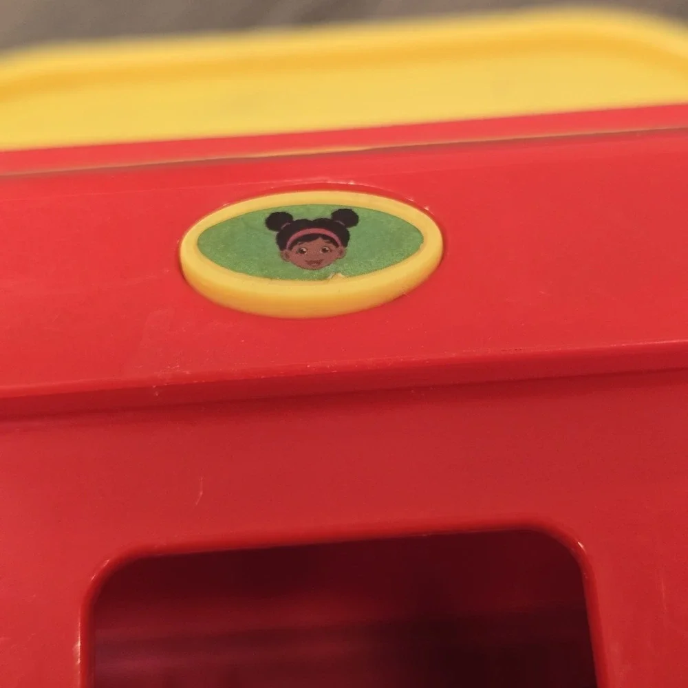 Daniel Tiger's Neighborhood Deluxe Electronic Trolley Talking Musical‎ Toy Works